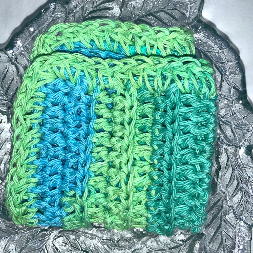 Hand Crafted Crocheted Colorful 100% Cotton Yarn All Purpose Wash or Dish Cloth - Picture 2 of 3